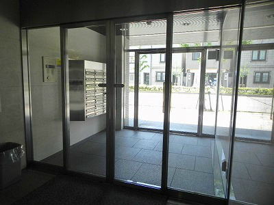 リバティ東大路 エントランス