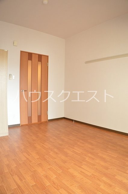 マインズ・コム四条大宮 リビング