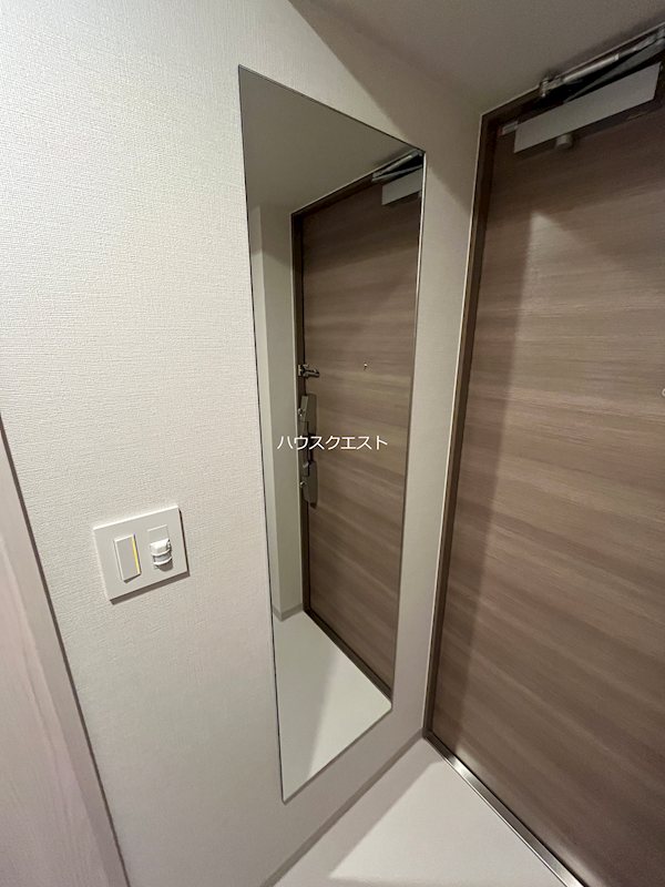 FCレジデンス今出川新町 玄関
