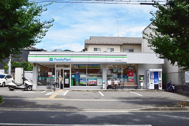 セジュール沙彌 コンビニ
