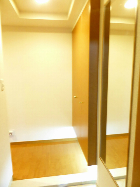 リーガル京都烏丸五条通り 玄関