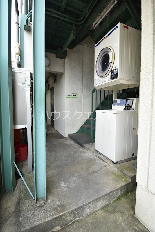 ハイツ銀座 エントランス