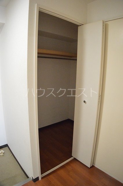グランベール西七条 収納