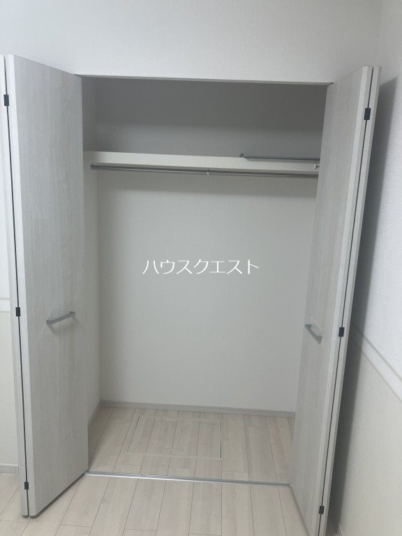 グレーヌ東寺 収納