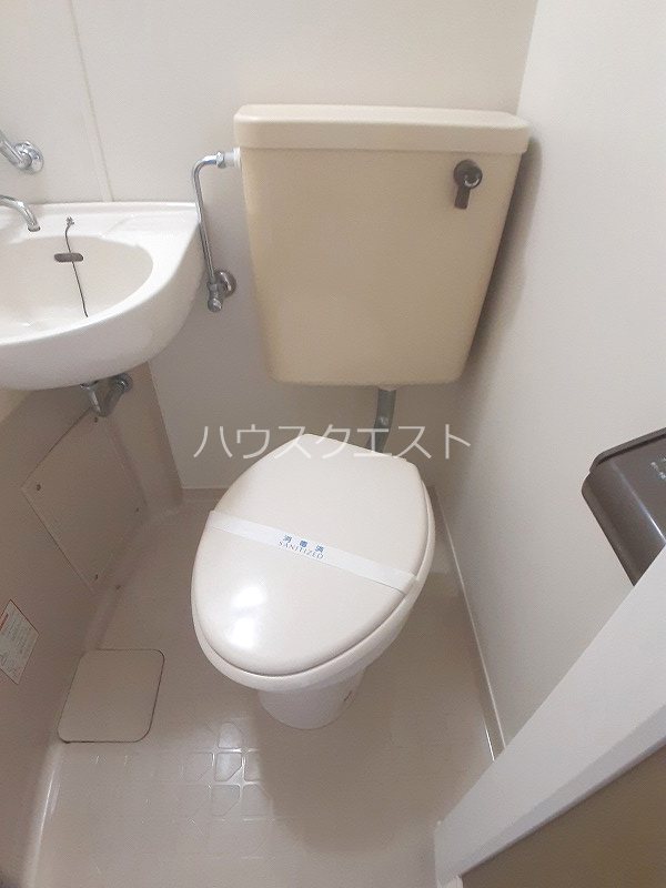 ファーストコーポ白川 トイレ