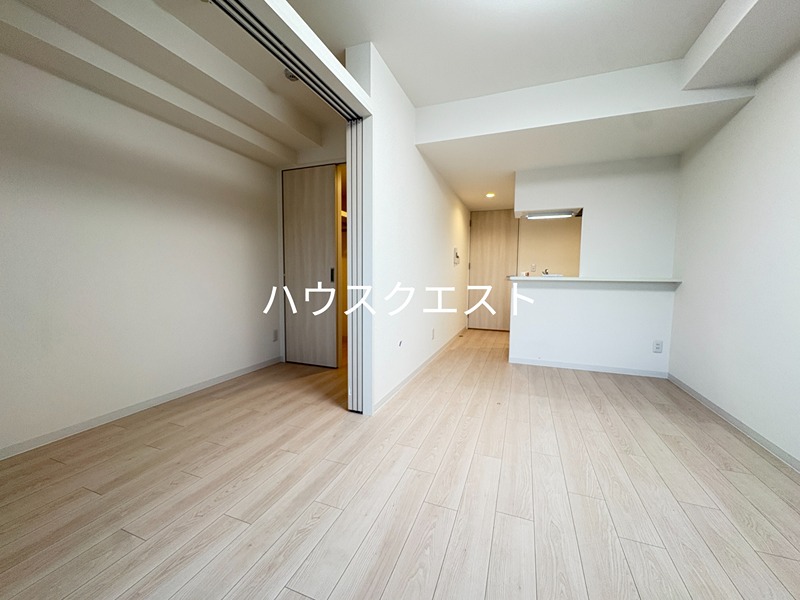 ソルテラス京都西院 STATION SIDE リビング