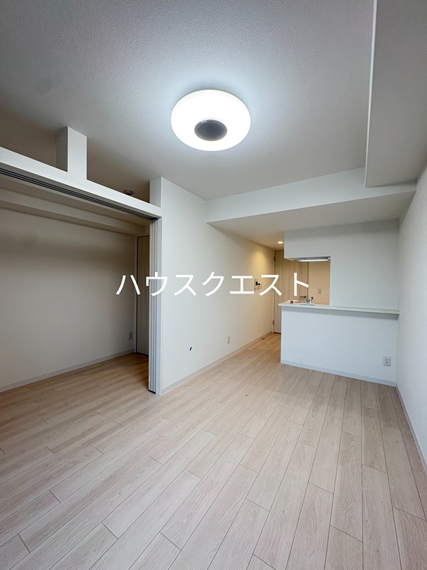 ソルテラス京都西院 STATION SIDE リビング