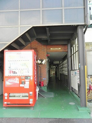 ロイヤルコーポタカノ エントランス