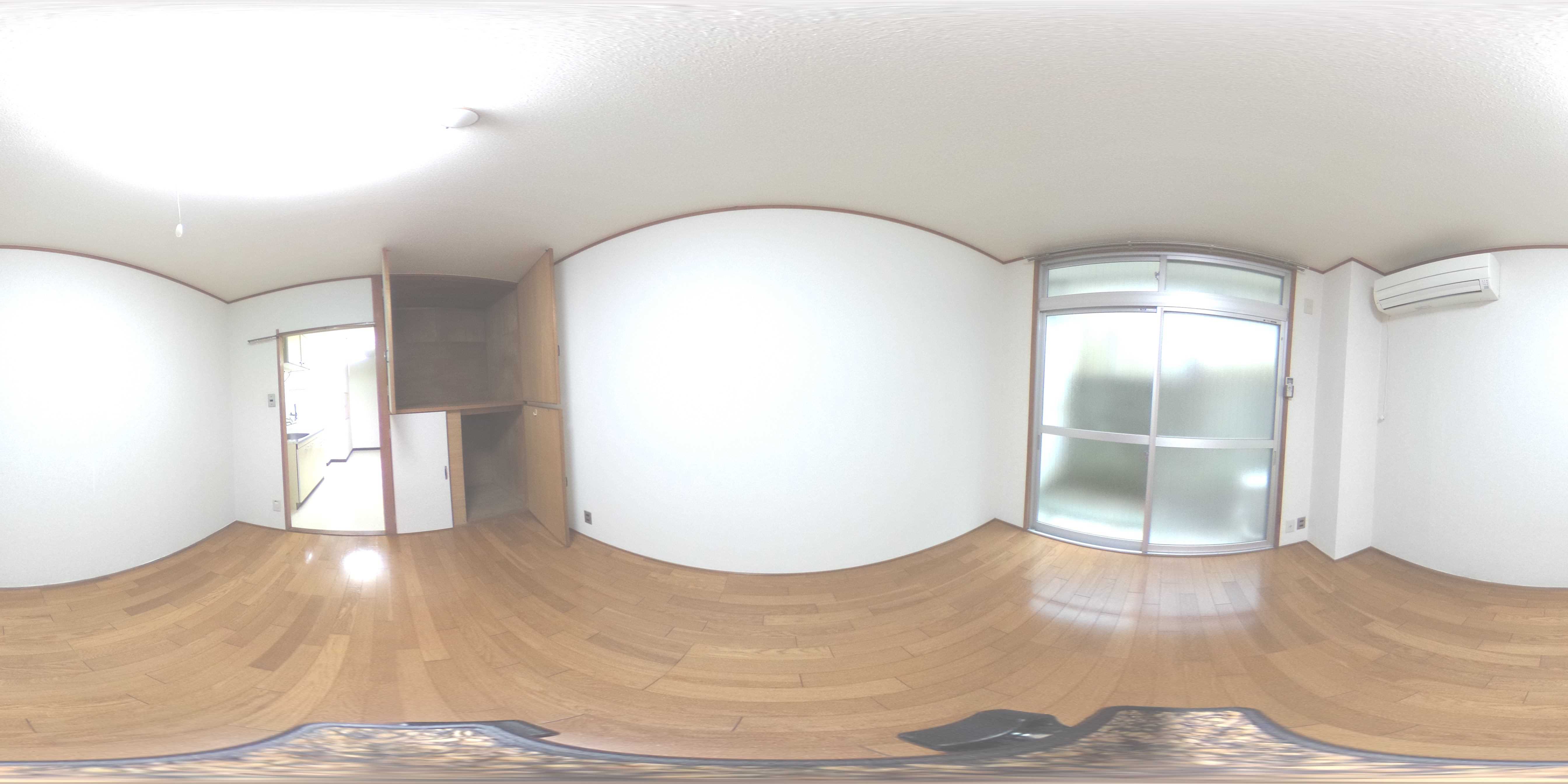 ロイヤルコーポタカノ リビング