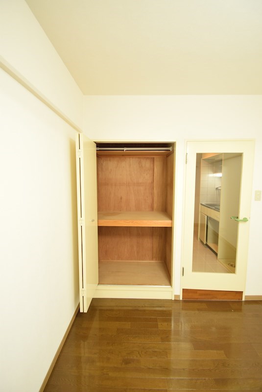GARNET RESIDENCE　下鴨 収納