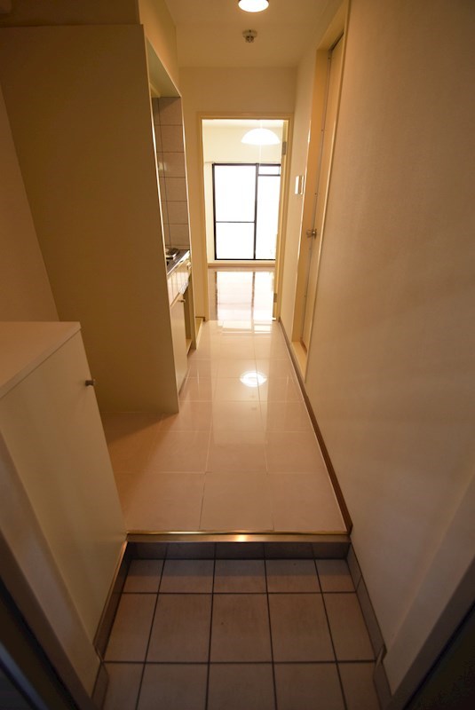 GARNET RESIDENCE　下鴨 玄関