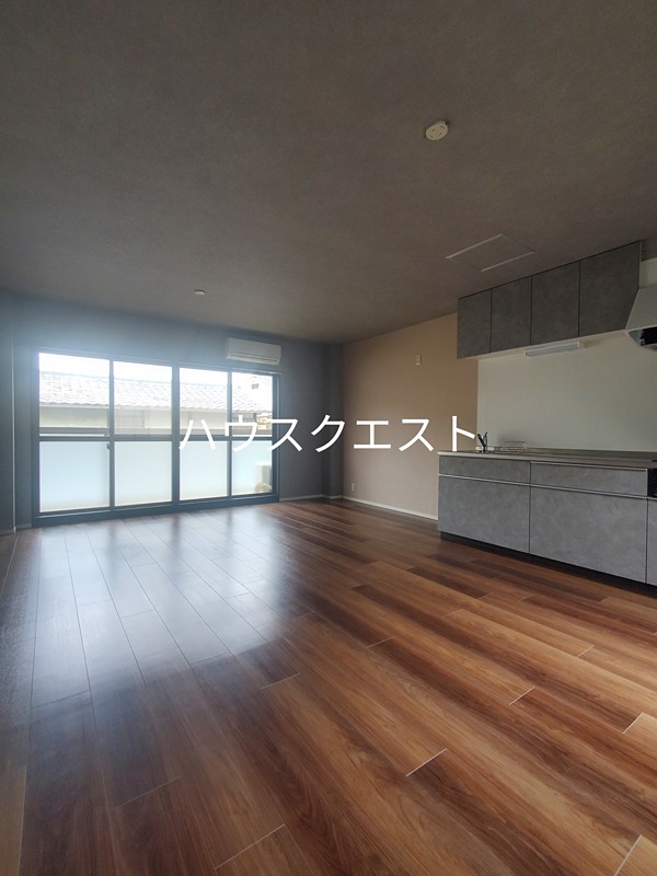 八久ハイツ リビング