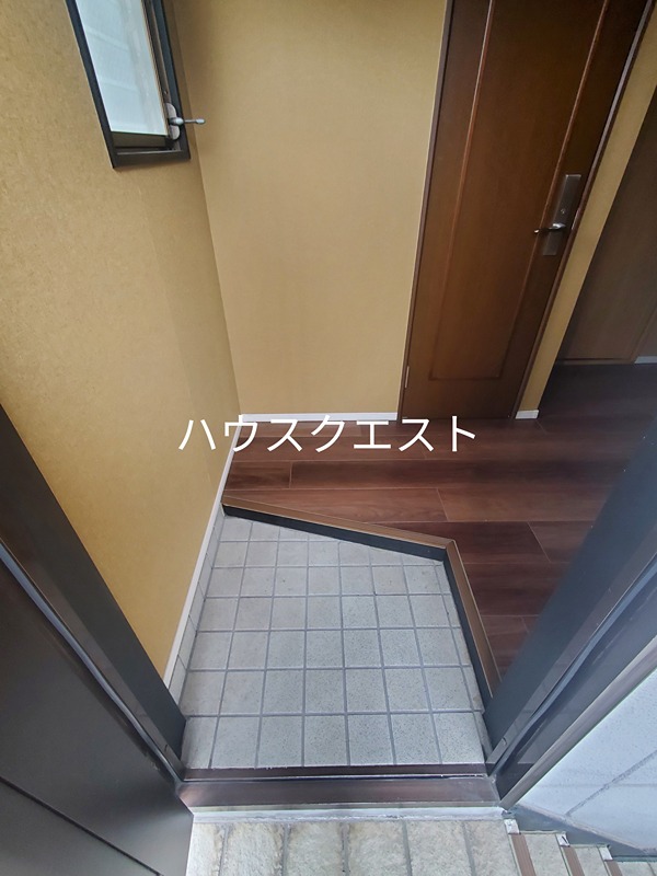 八久ハイツ 玄関