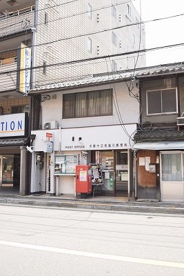 カーサ御所西 郵便局
