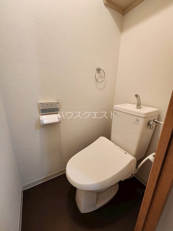 ハウスセゾン御所南 トイレ
