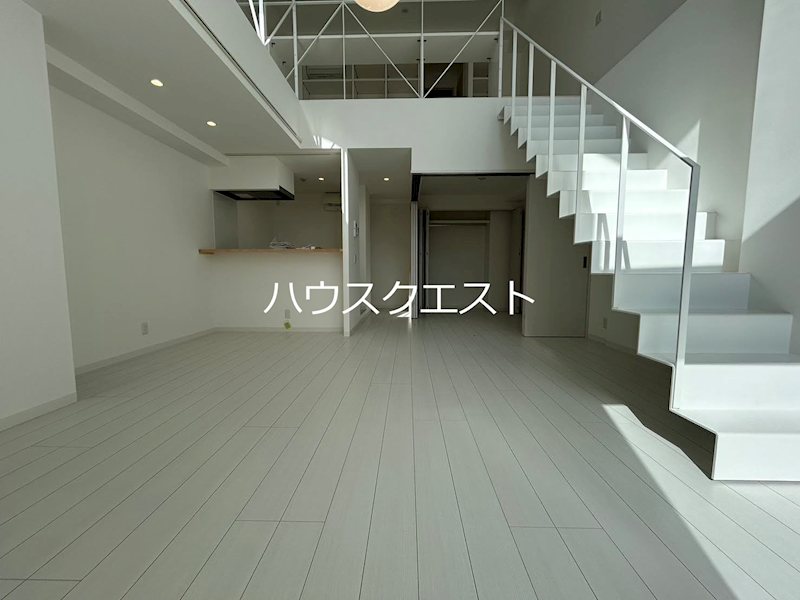 グレースビーコン大宮 リビング