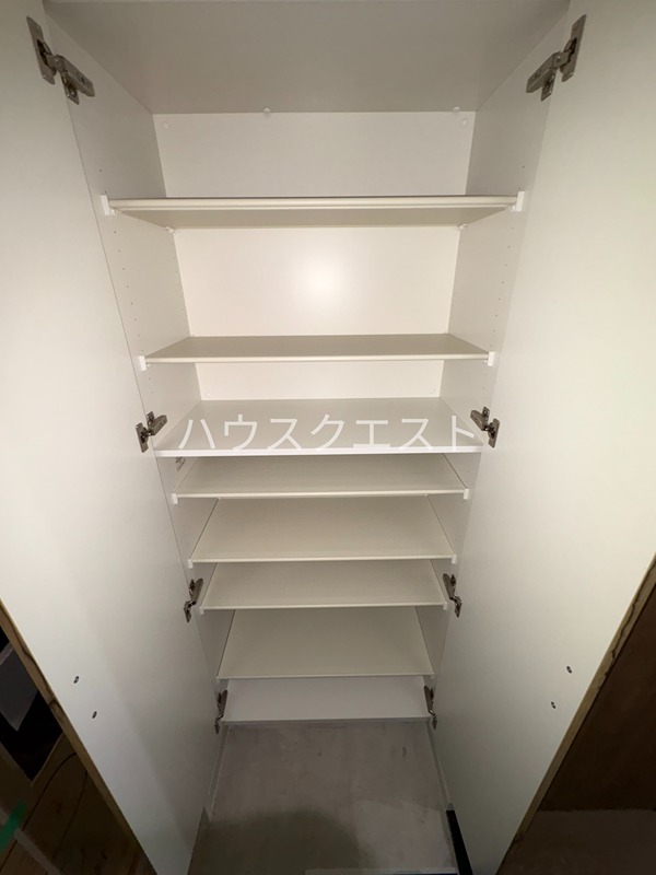 LW京都桜邸 収納