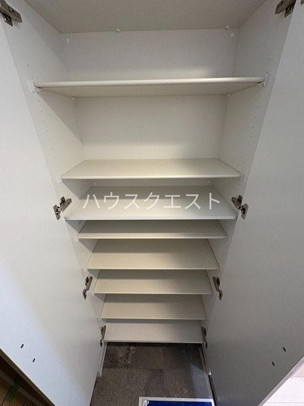 LW京都桜邸 収納