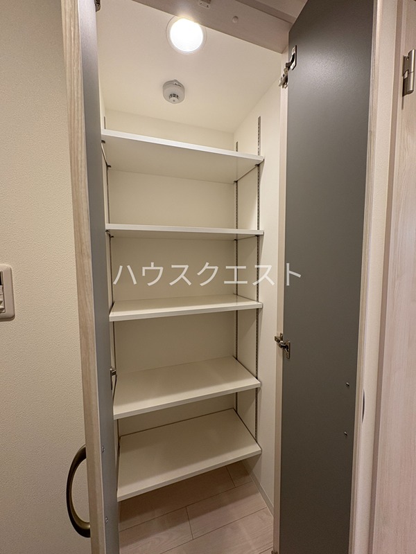 LW京都桜邸 収納
