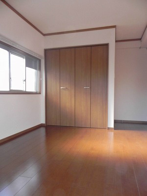 メゾン西川　 ベッドルーム