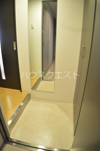 メディナ西院 玄関