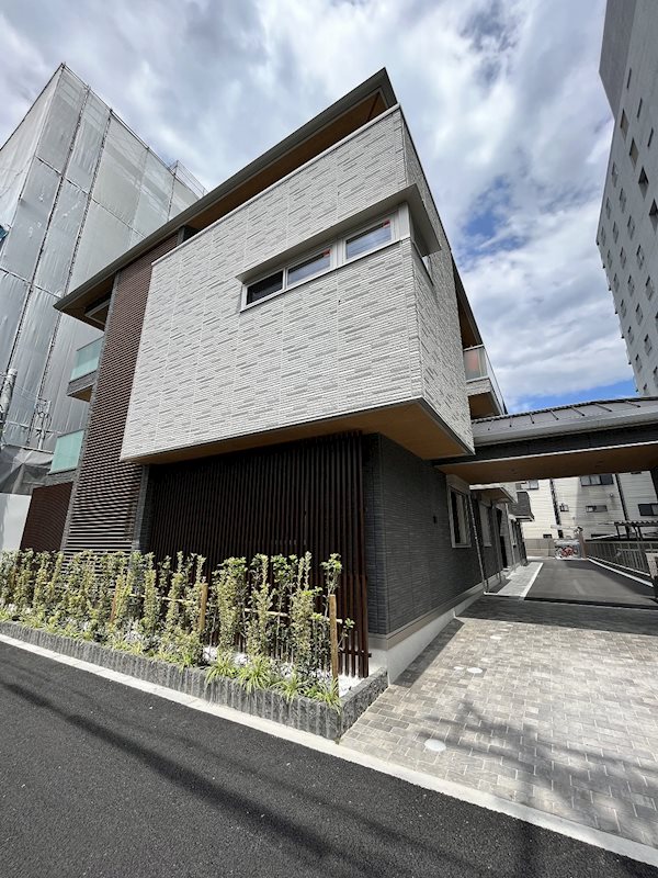Wisteria西大路五条 外観
