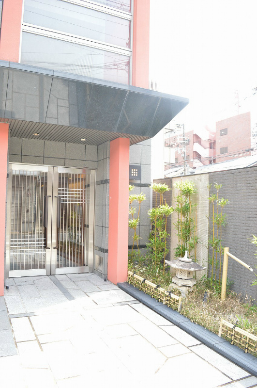 エステムコート京都烏丸Ⅲジャパニズム エントランス