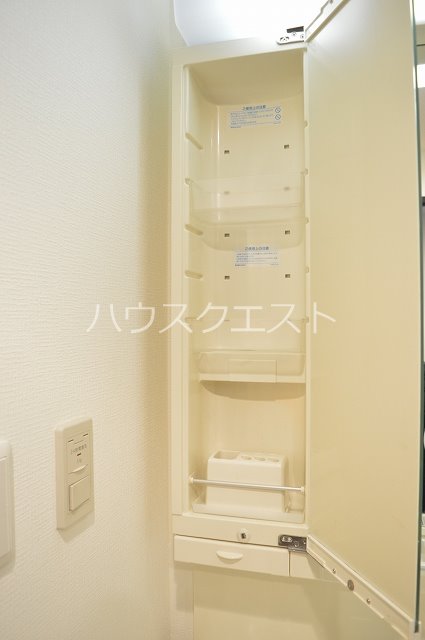 サムティ京都二条 洗面所