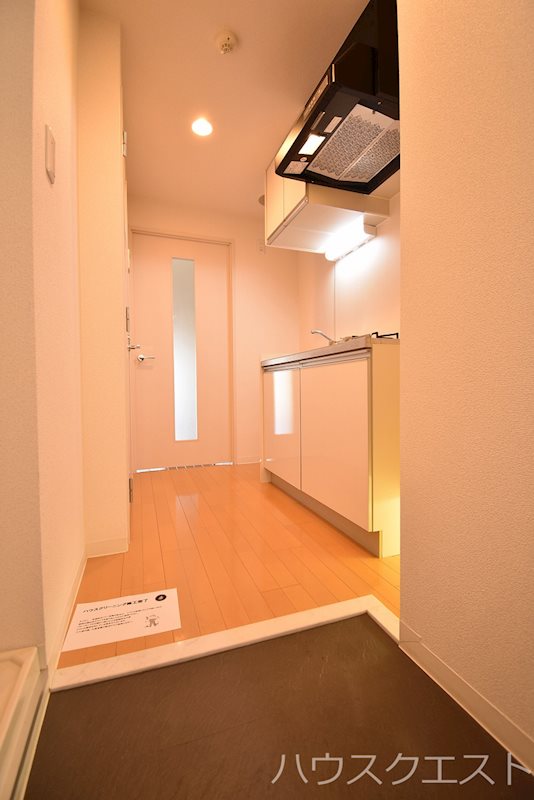 プレサンスＮＥＯ京都烏丸 リビング