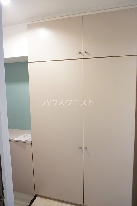 ラフィーネ山科 収納