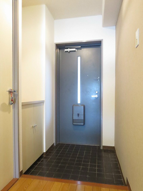 ランブラス館 玄関