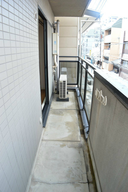 アンリービル ベランダ