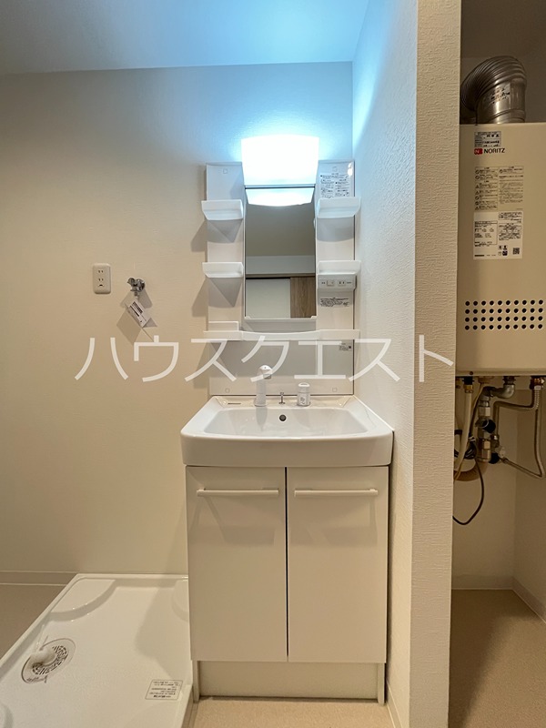 クオリエ茶山駅前 洗面所