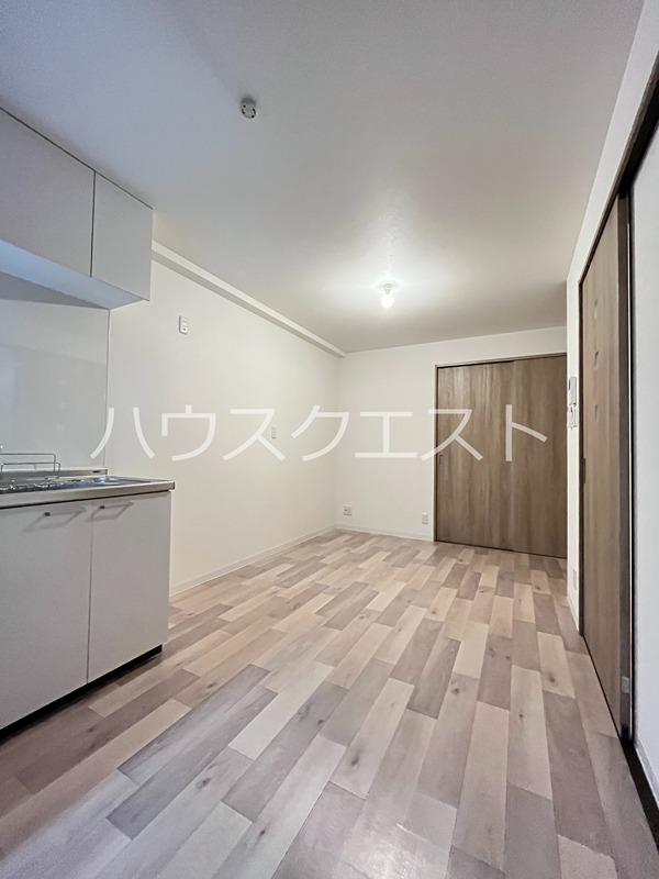 クオリエ茶山駅前 リビング