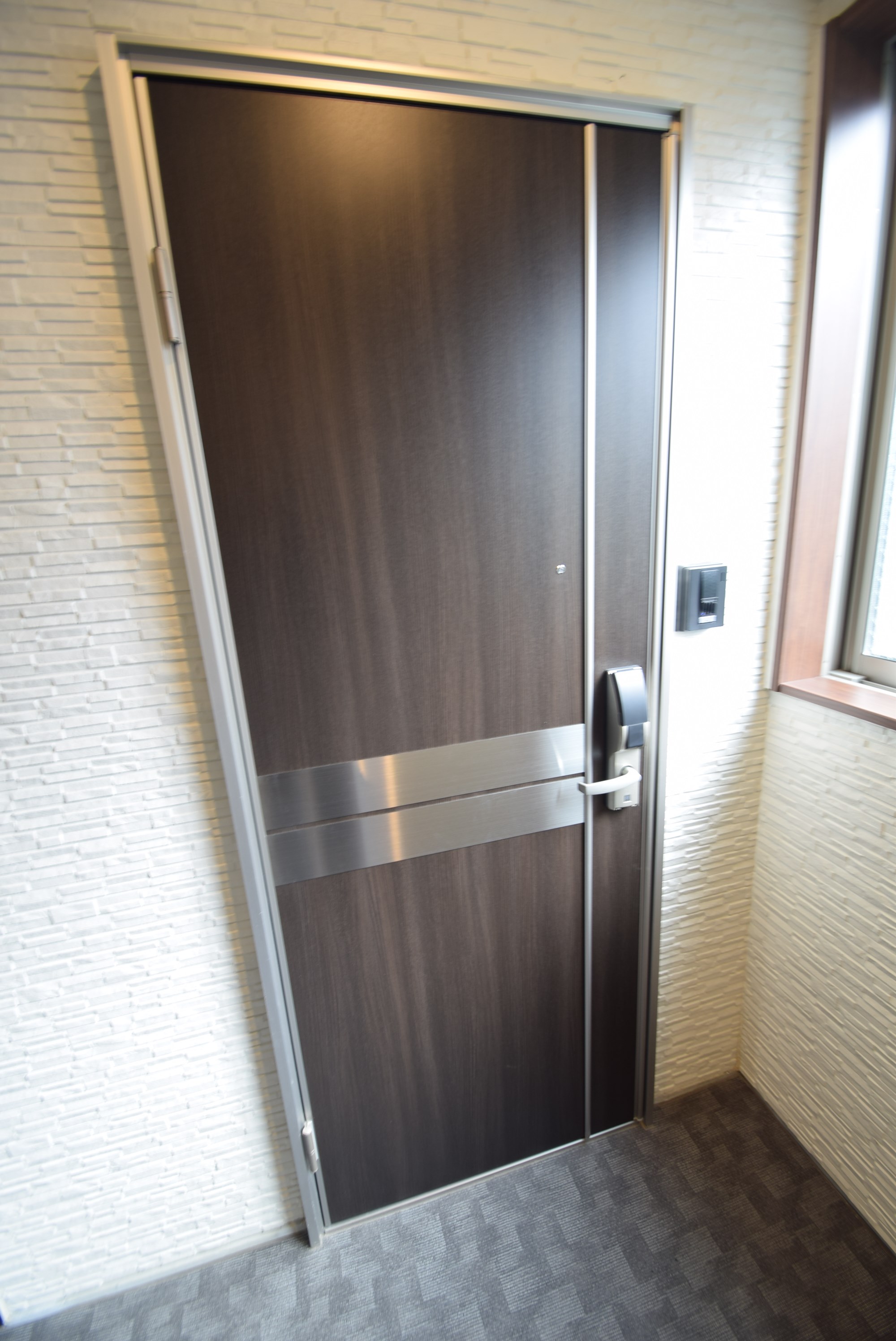 トレフルメゾン出町柳 玄関