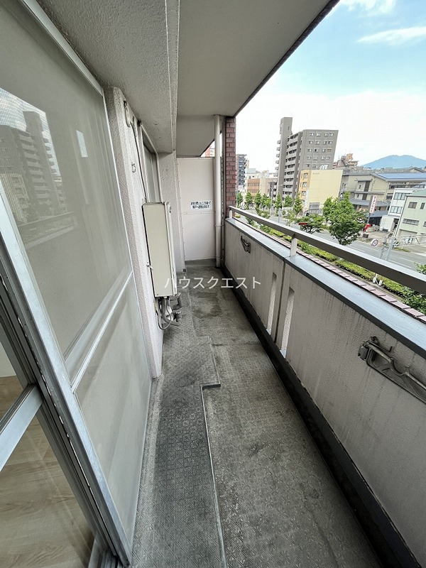 ライオンズマンション堀川 ベランダ