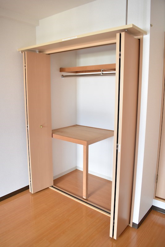 ハウスセゾン四条通 収納