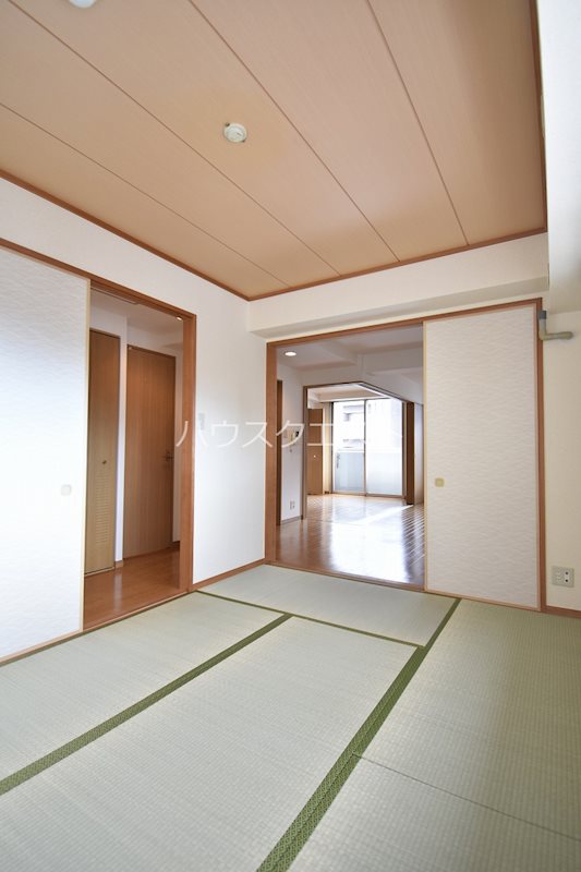 メゾン油小路 収納