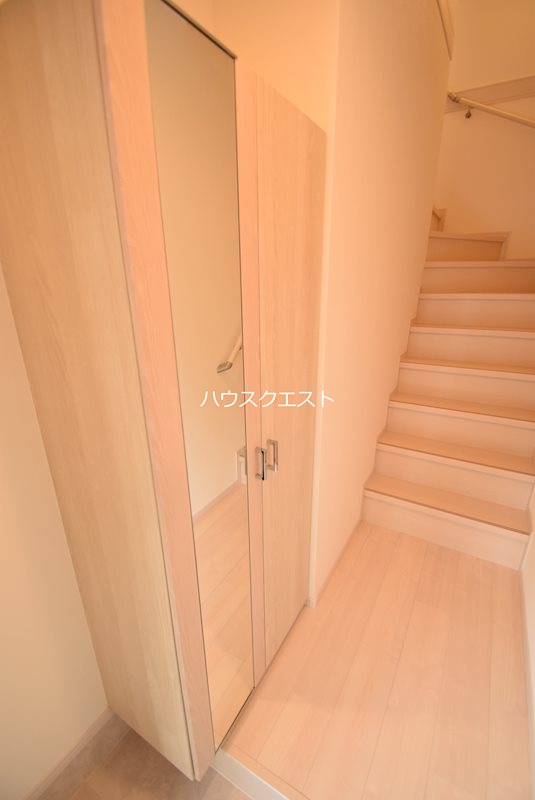 サウスリッシュ岩倉 玄関