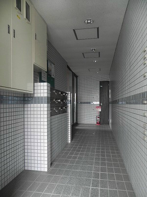カワモトマンション エントランス