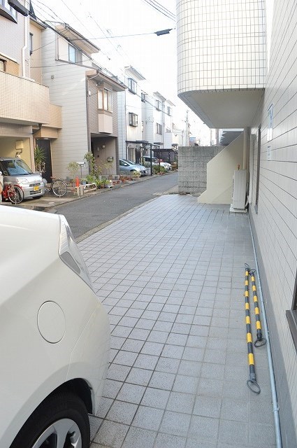 ルシェール西院 駐車場
