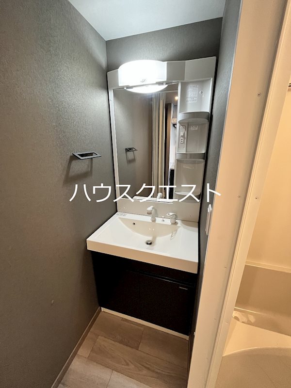 ラグゼナ梅小路京都西 洗面所