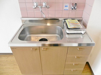 スウィングべにや キッチン