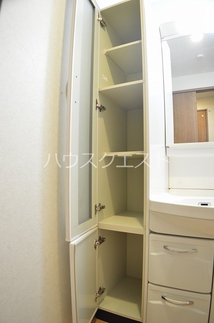 ビクトワール西大路御池 洗面所