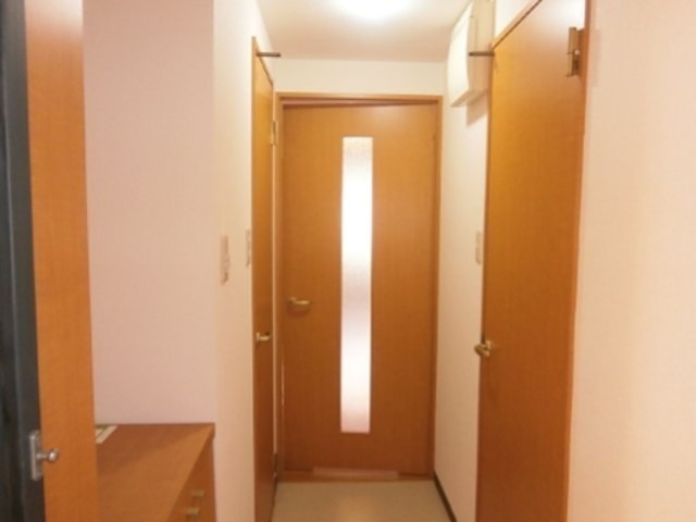 レジデンス西京極 玄関