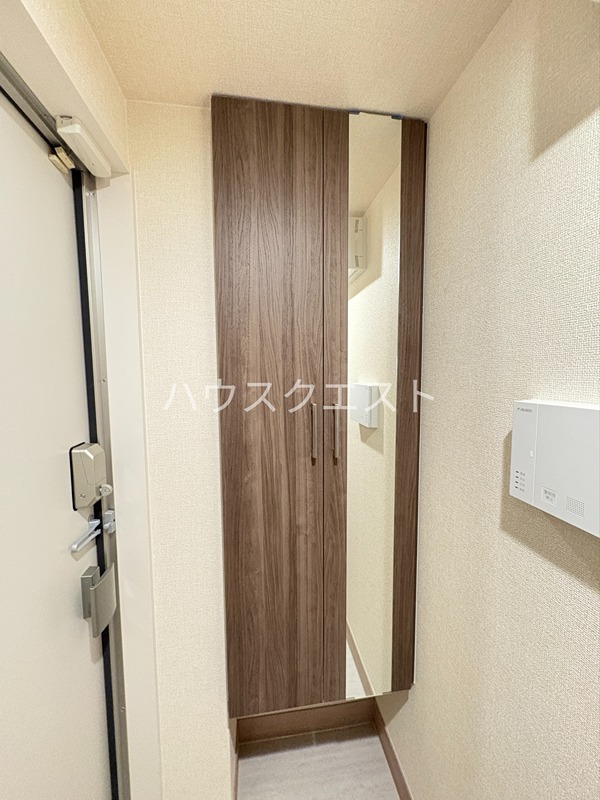 ディル西京極 玄関