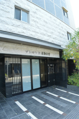 プレサンス京都西院 エントランス