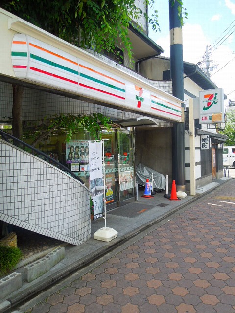 ジュネス祇園 コンビニ