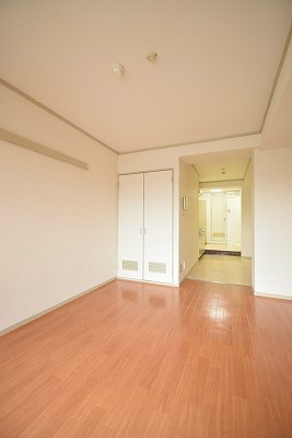 シャンボール今出川 リビング