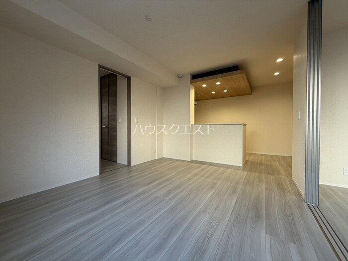 ハイダウェイ両替町 リビング